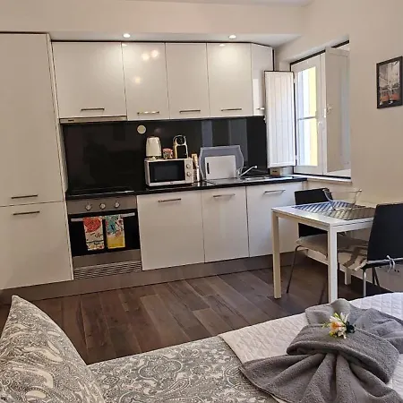 Of The Panteao, 2nd Floor