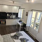 Of The Panteao, 2nd Floor Apartamento